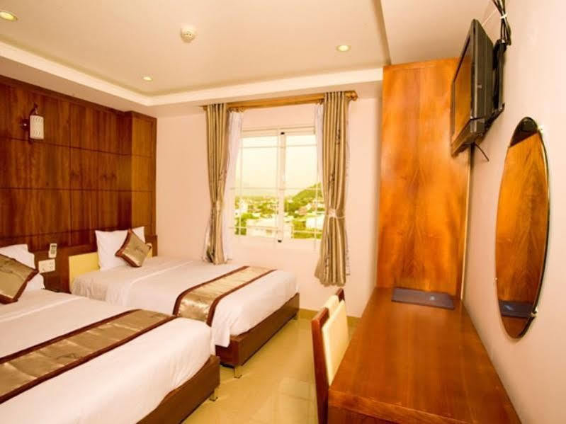Ngoc Hong Hotel Nha Trang Exteriör bild